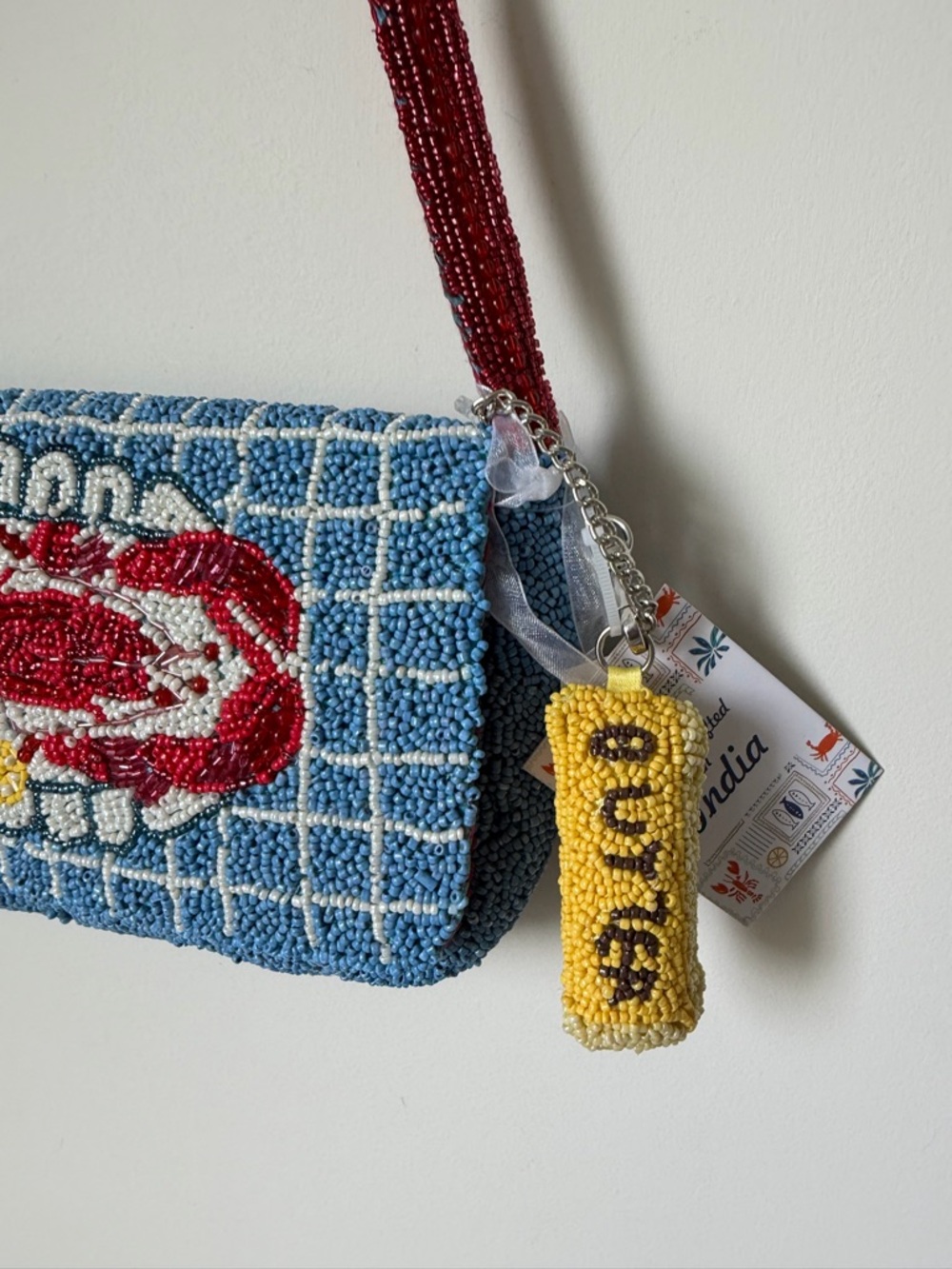 Viral beaded lobster butter shoulder bag - Picture 2 of 3